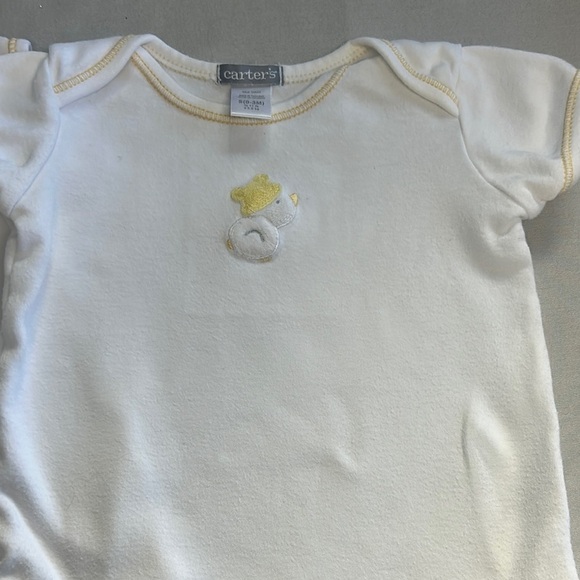 Carter's - Set of 3 Soft Cotton White and Yellow Newborn Onesie Bodysuits - Picture 4 of 6